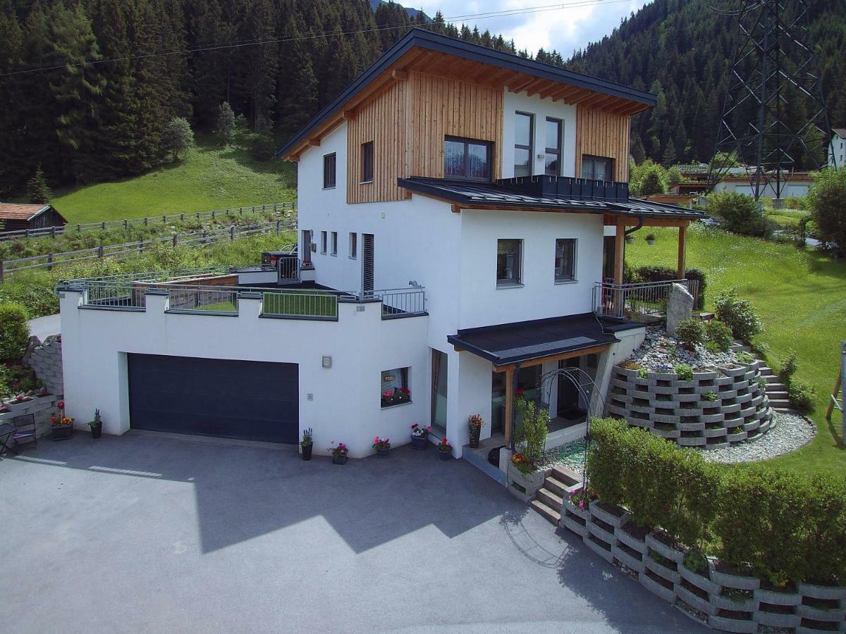 Apart Mirjam Pettneu am Arlberg Luaran gambar